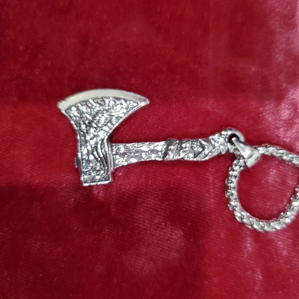 Tomahawk Wolf & Bird Necklace L👀K Plus Stickers Southwestern